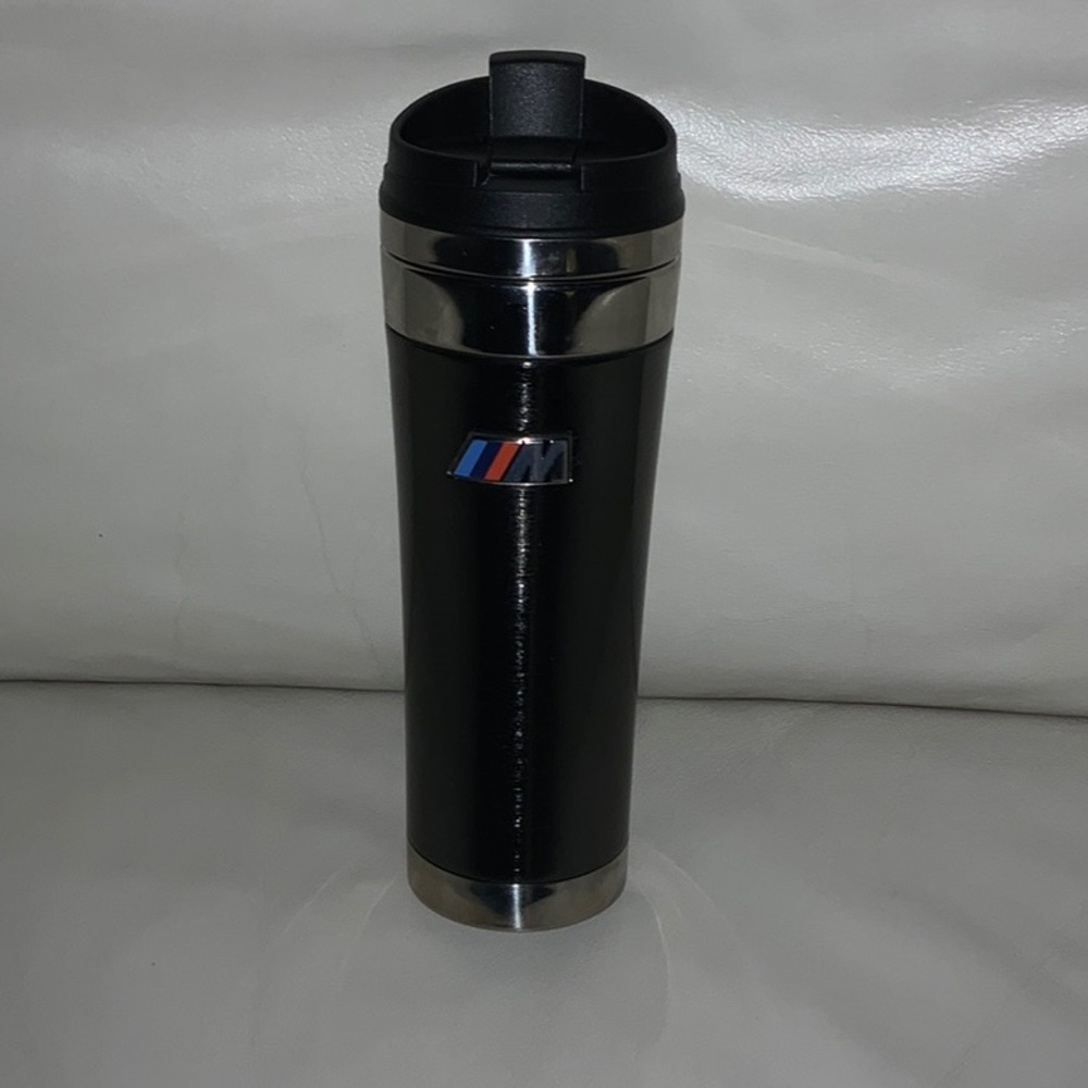 BMW STEEL TUMBLER TRAVEL MUG DRINKWEAR. PRE OWN AND SANITIZED.